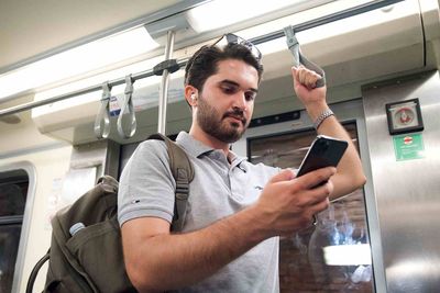 Sony WH-1000XM6 Versus Bose QuietComfort Ultra Versus Sennheiser Momentum 4: the Best Commuter Headphones for Autumn 2026 hero
