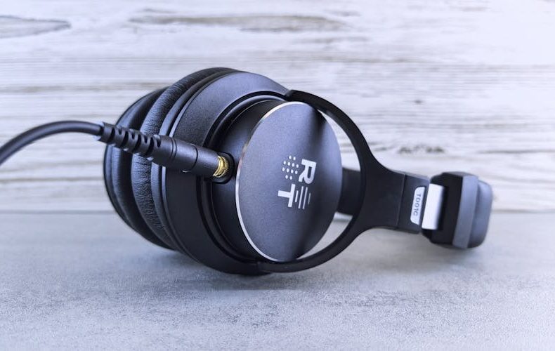 Best Headphones and Earbuds in 2026: Top Picks for Sound, Comfort & Value