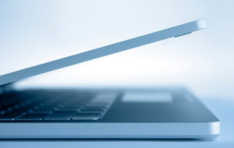 Dell XPS 14 (2026) Review: A Real MacBook Pro Challenger?