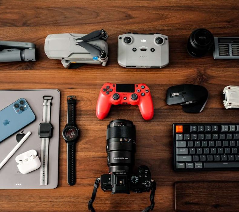 How to Choose the Right Tech Gadgets for Your Needs (2026 Guide)