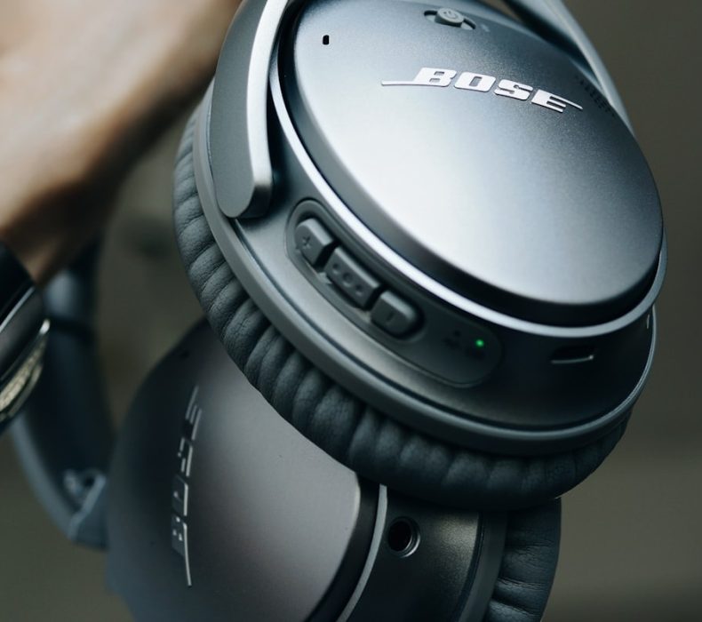 Bose QuietComfort Ultra 2 Review: Is It Better Than Sony XM6?