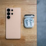 01 - samsung-galaxy-s26-ultra-vs-iphone-17-pro-max