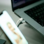 USB-C vs Thunderbolt 5: What's the Real Difference and Which Do You Need? 01 - usb-c-vs-thunderbolt-5-difference